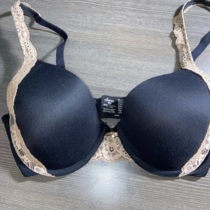 Soma 32D Embraceable Demi Lace Trim Black/ Cream lace